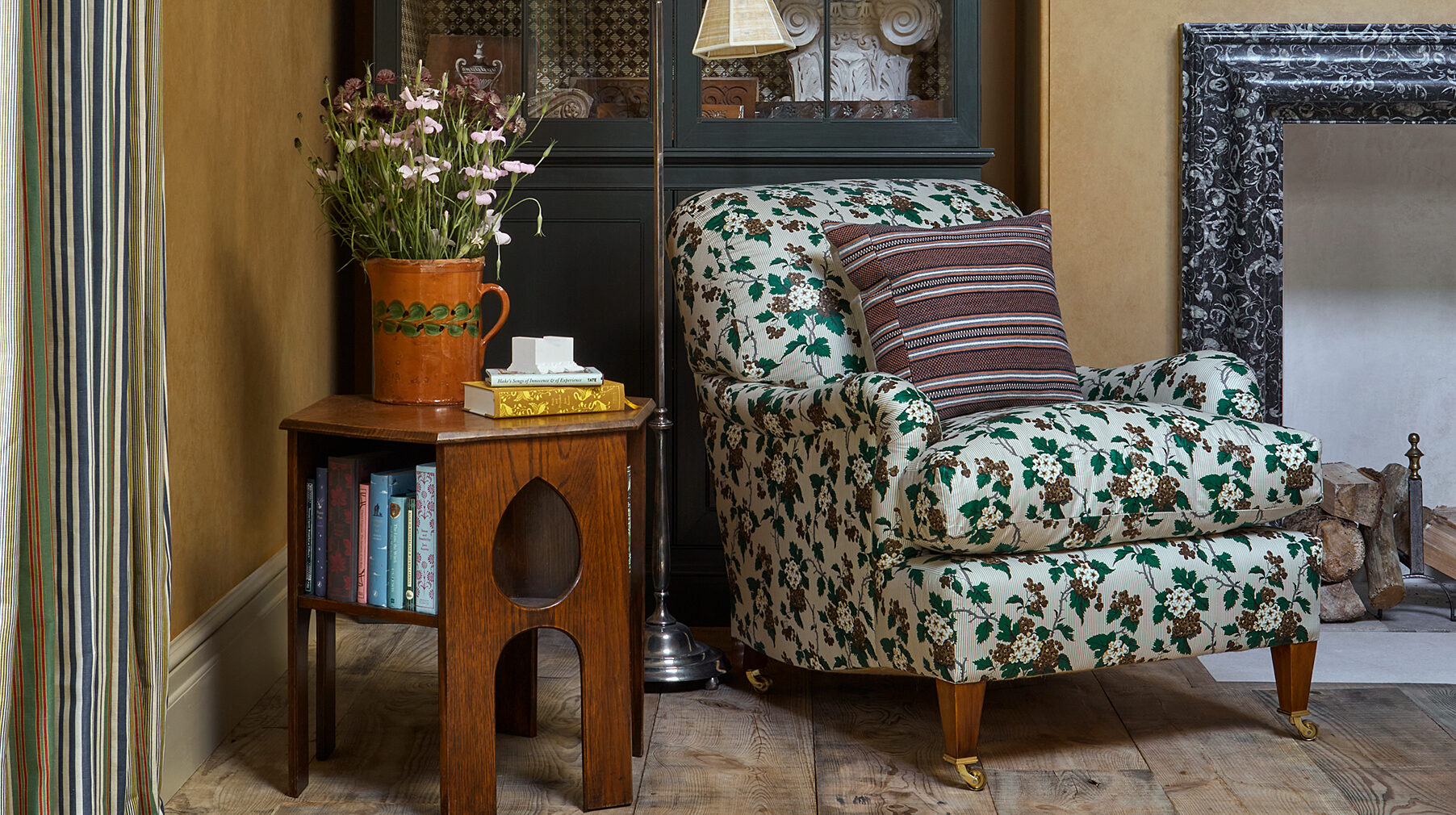 WOWhouse 2025 walls and cabinet decorated by MBMC – Photo – James MacDonald